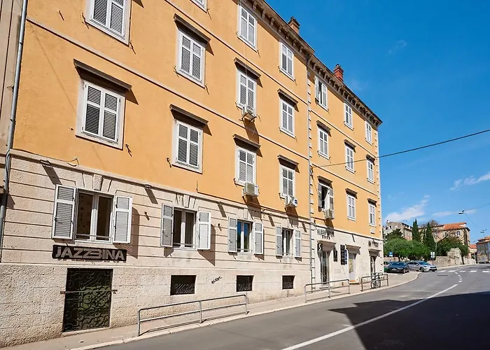 Stara Olea Σπλιτ